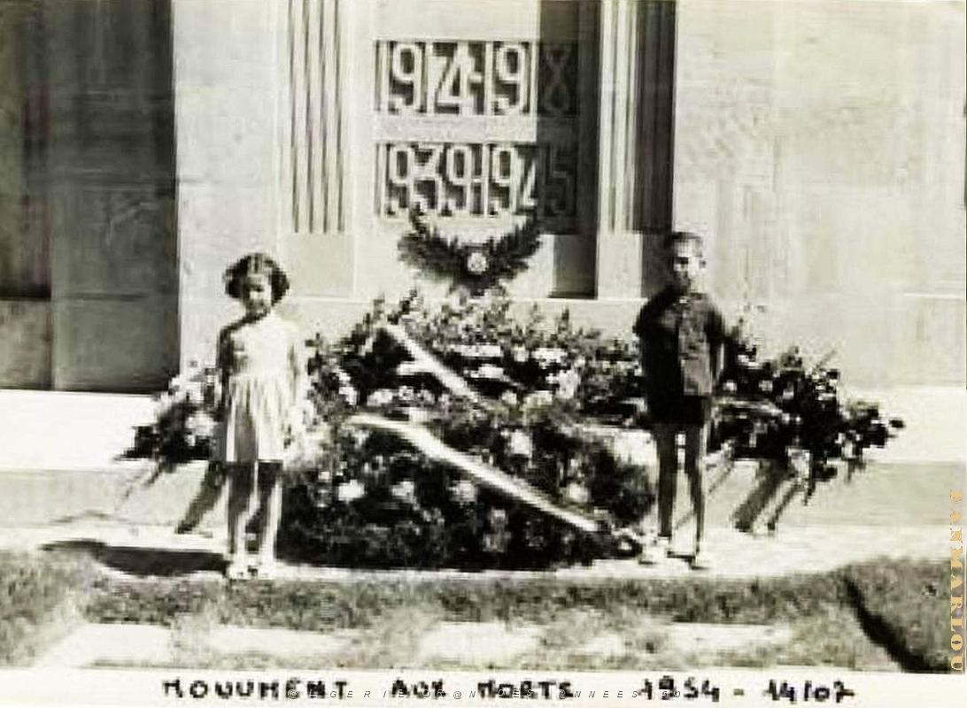FM aa- 046- Monument aux morts.JPG